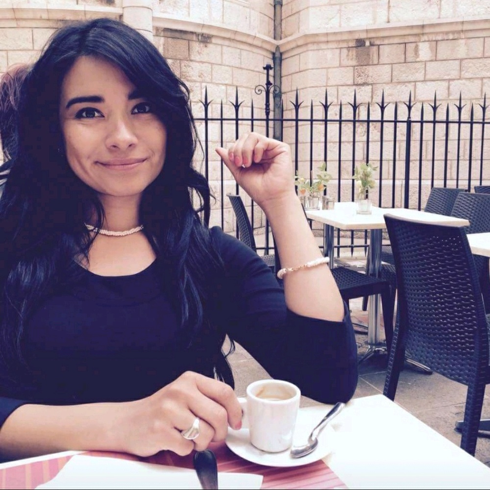 Meet your Posher, Ariel